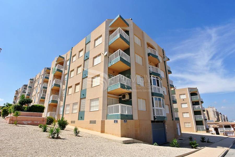 Resale - Apartment - Torrevieja - Torre la mata