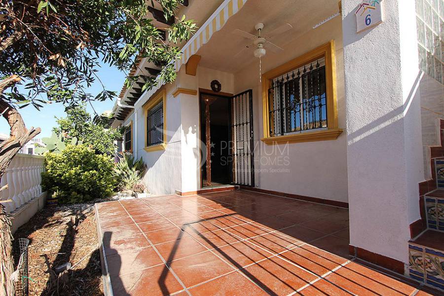 Resale - Bungalow - Orihuela - La Regia