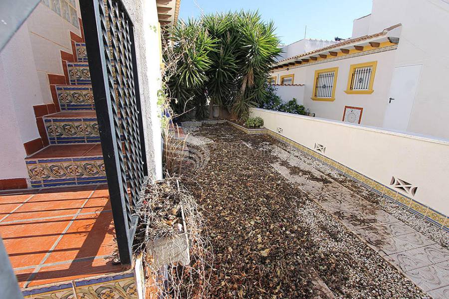 Sale - Bungalow - Orihuela - La Regia