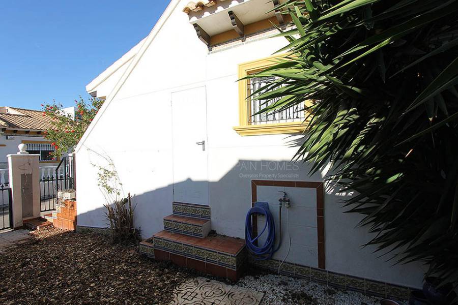 Resale - Bungalow - Orihuela - La Regia