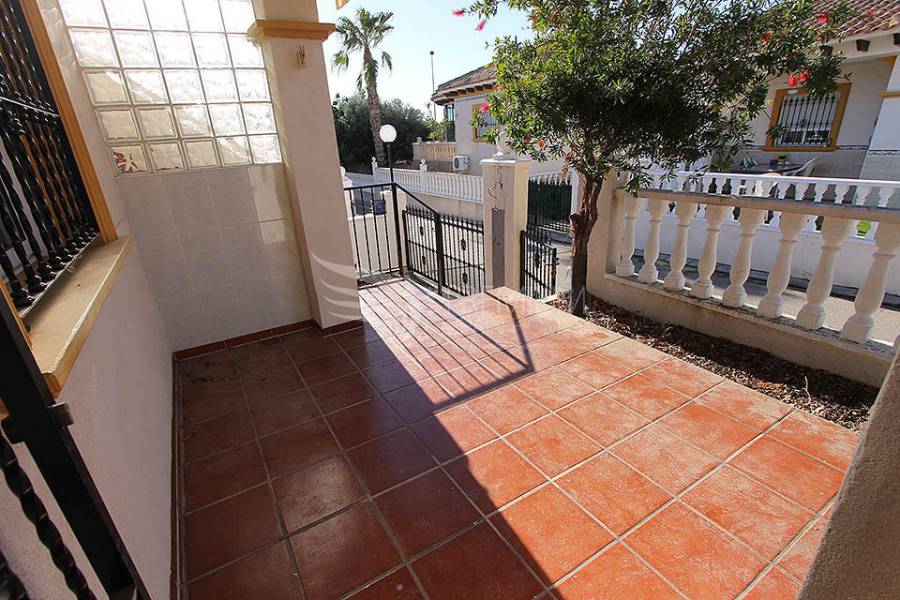 Resale - Bungalow - Orihuela - La Regia