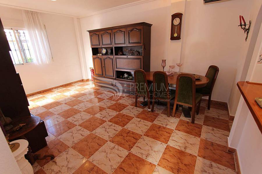 Resale - Bungalow - Orihuela - La Regia