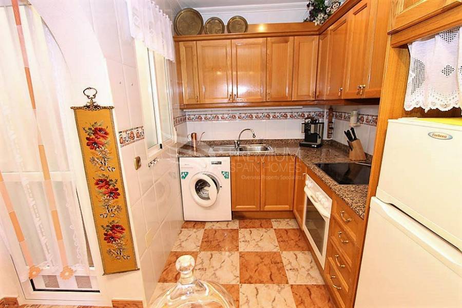 Resale - Bungalow - Orihuela - La Regia