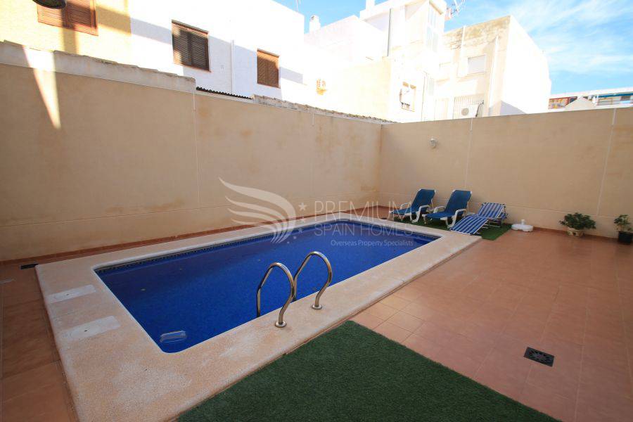 Resale - Penthouse - Torrevieja