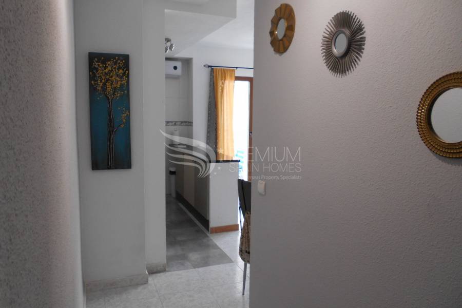 Resale - Apartment - Torrevieja - Playa Del Cura