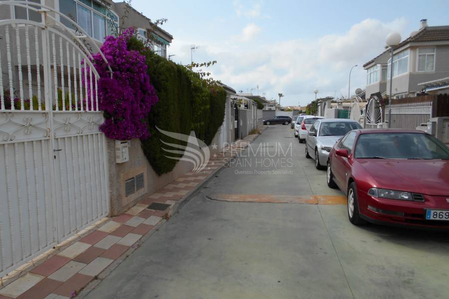 Resale - Bungalow - Torrevieja - La Siesta