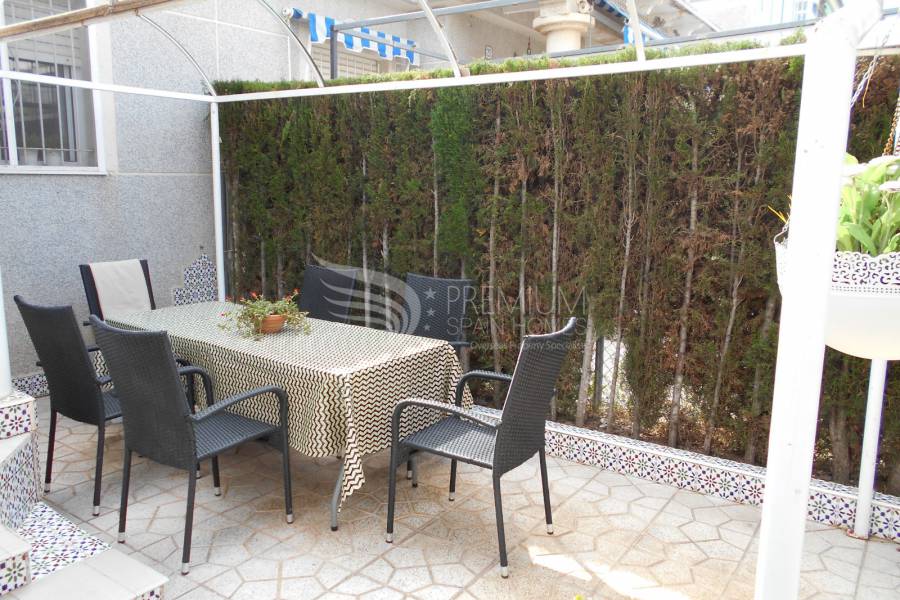 Sale - Bungalow - Torrevieja - La Siesta