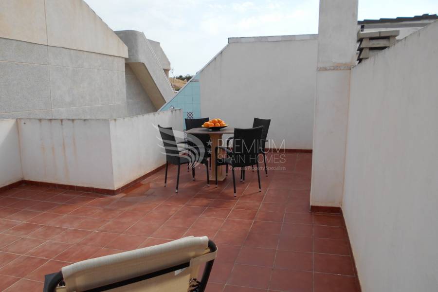 Sale - Bungalow - Torrevieja - La Siesta