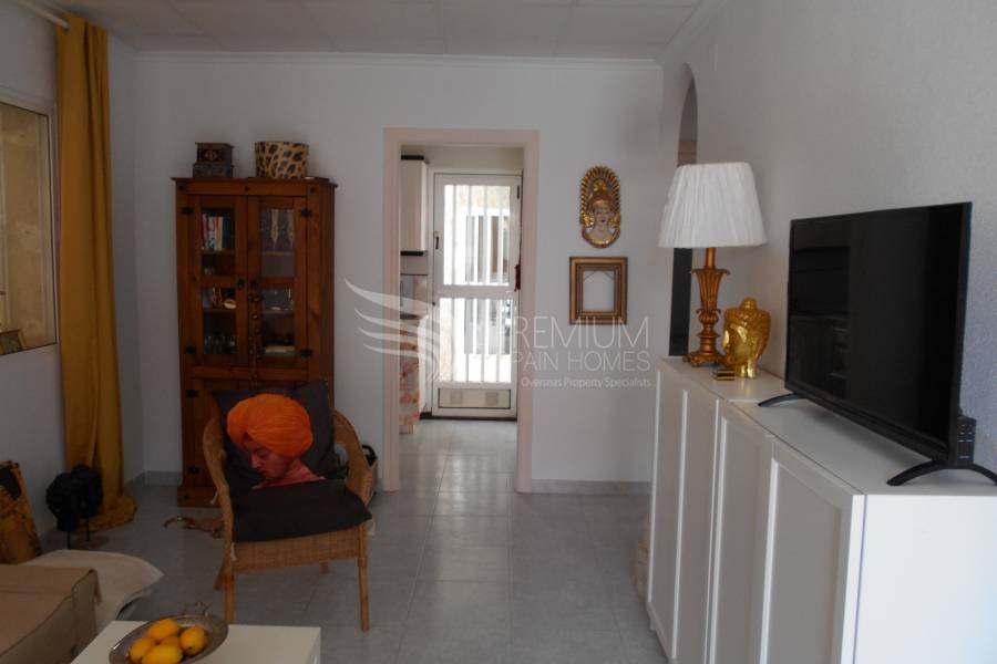 Sale - Bungalow - Torrevieja - La Siesta