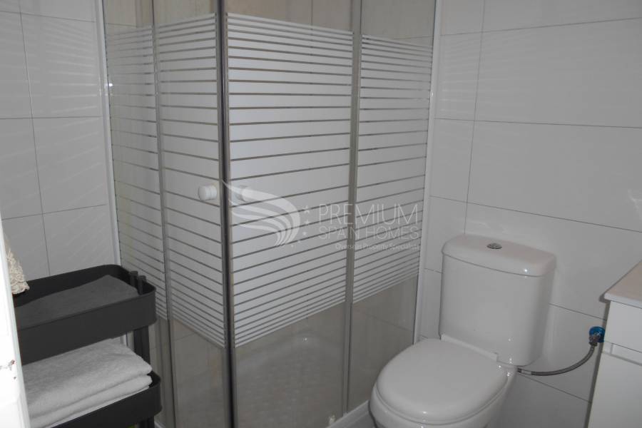 Sale - Bungalow - Torrevieja - La Siesta