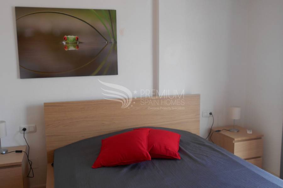 Resale - Duplex - Torrevieja - Sector 25