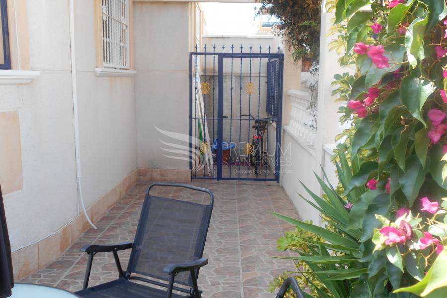 Sale - Duplex - Torrevieja - Sector 25