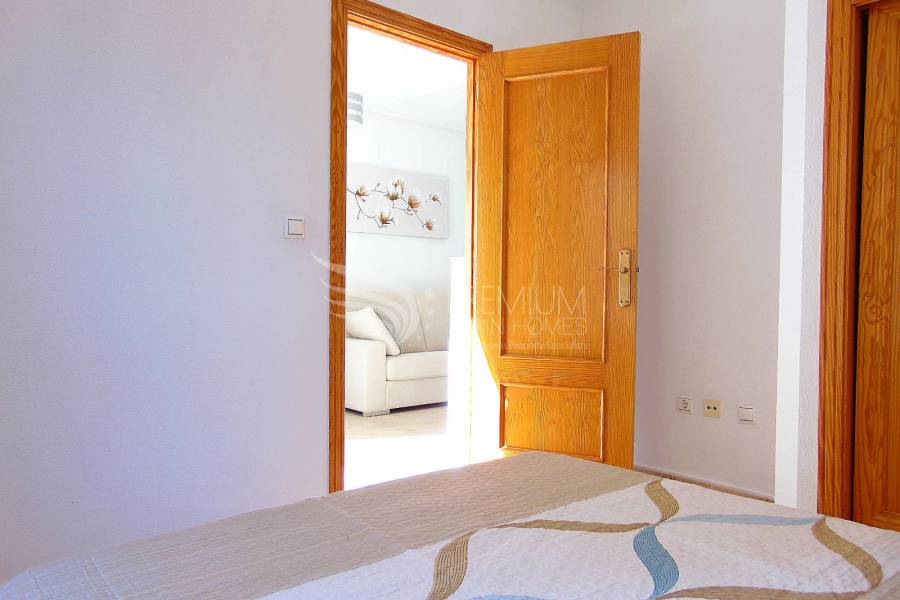 Resale - Apartment - Torrevieja - Parque Las Naciones