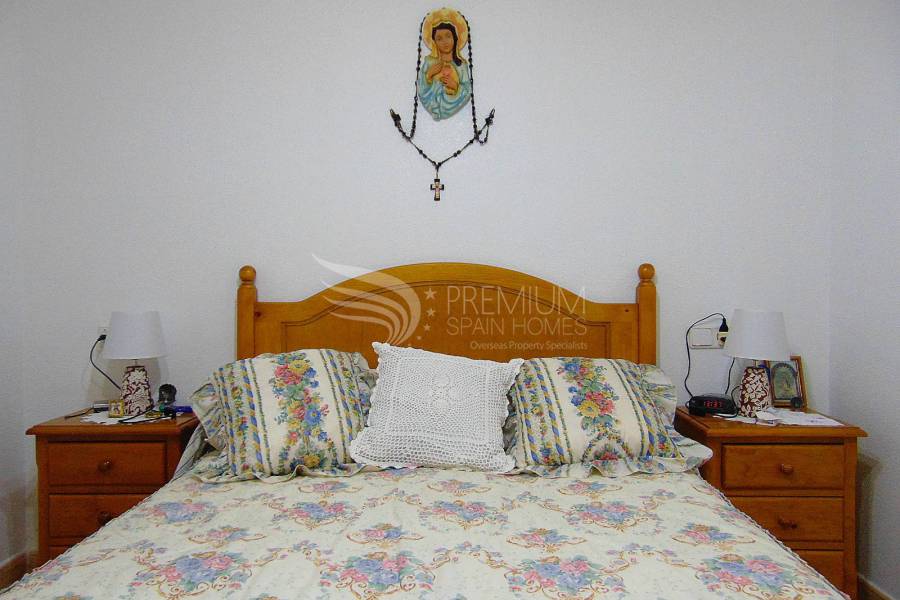 Sale - Apartment - Torrevieja - Playa De Los Locos