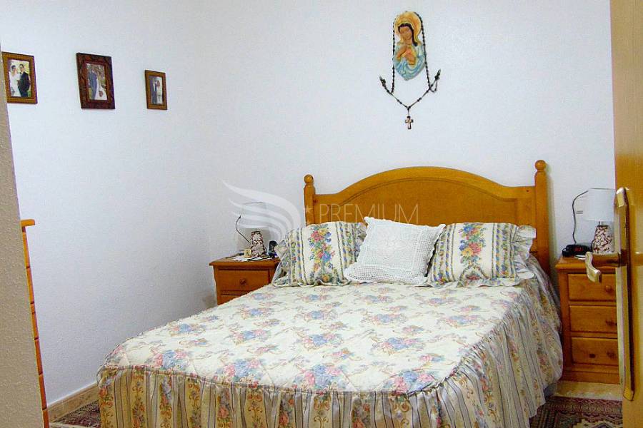 Sale - Apartment - Torrevieja - Playa De Los Locos