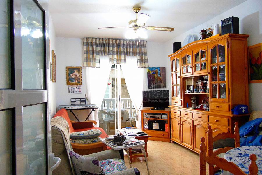 Resale - Apartment - Torrevieja - Playa De Los Locos