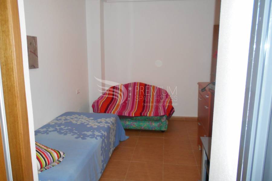 Resale - Apartment - Torrevieja - Estacion de autobuses