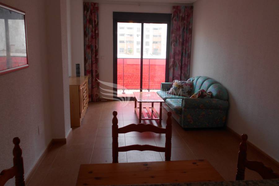 Resale - Apartment - Torrevieja - Estacion de autobuses