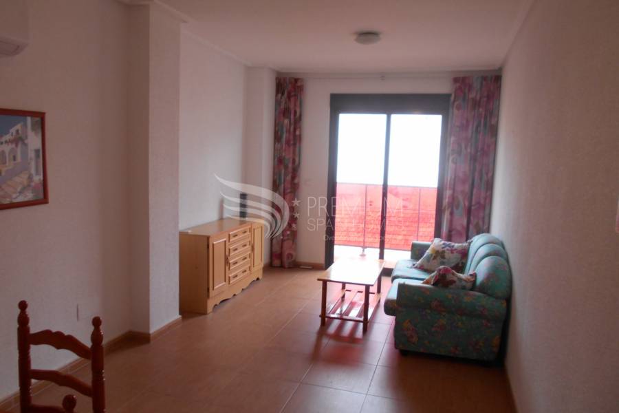 Resale - Apartment - Torrevieja - Estacion de autobuses