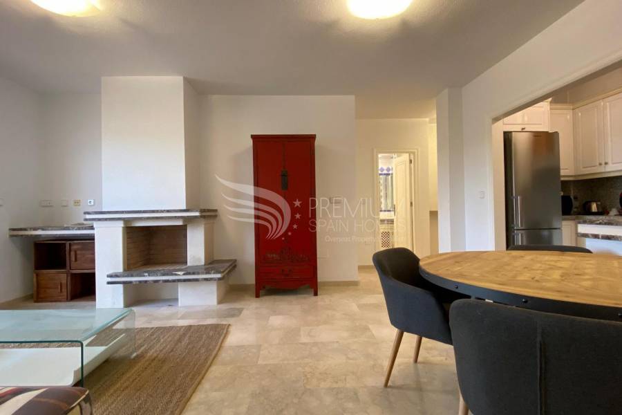 Resale - Apartment - Las Ramblas