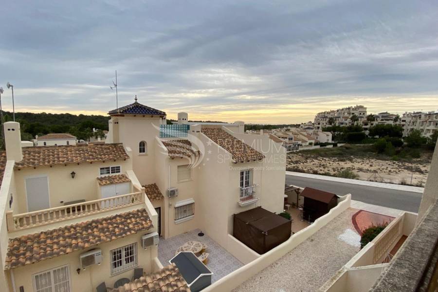 Resale - Apartment - Las Ramblas