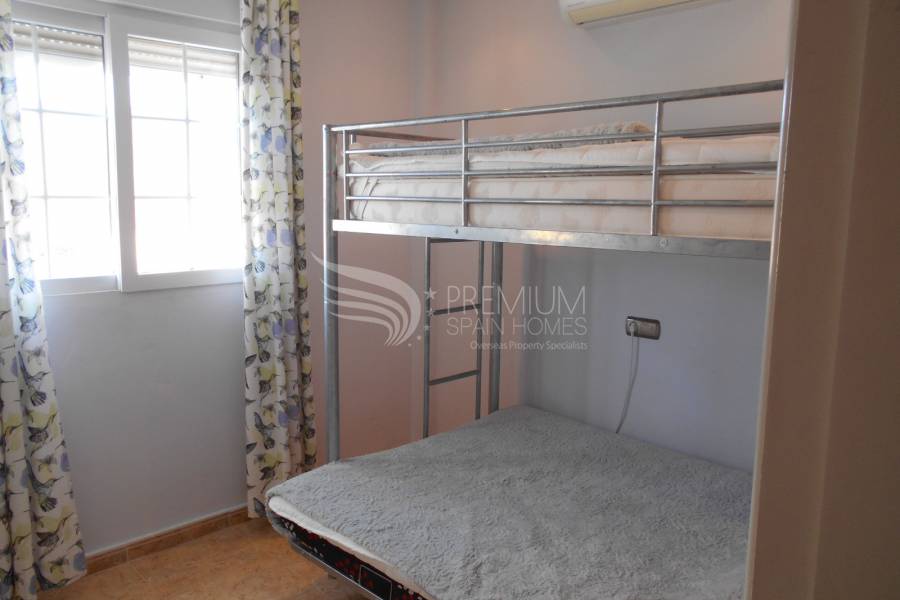 Sale - Villa - Los Altos