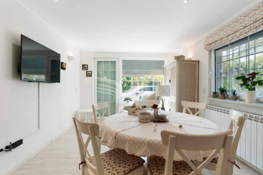 Resale - Villa - La Mata - Playa