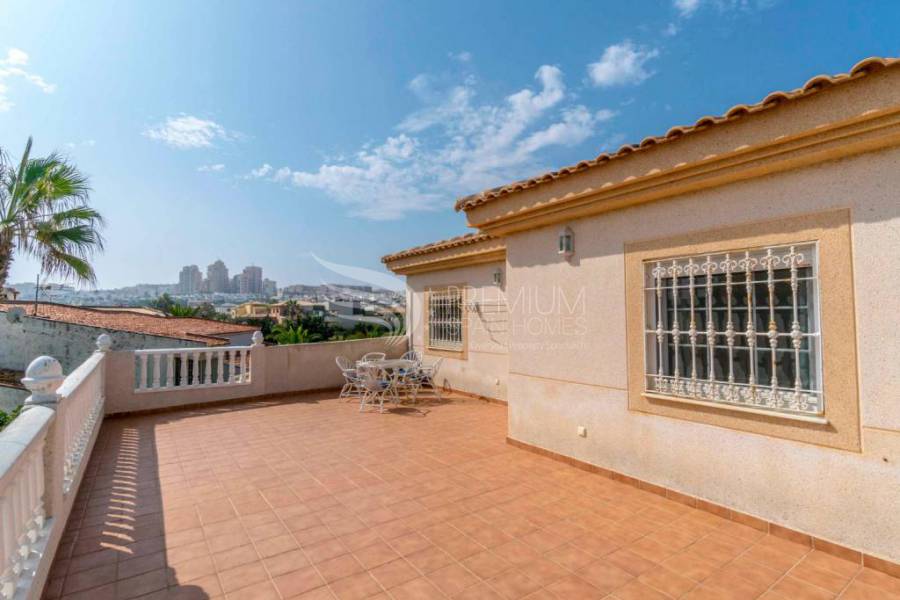 Resale - Villa - La Mata - Playa