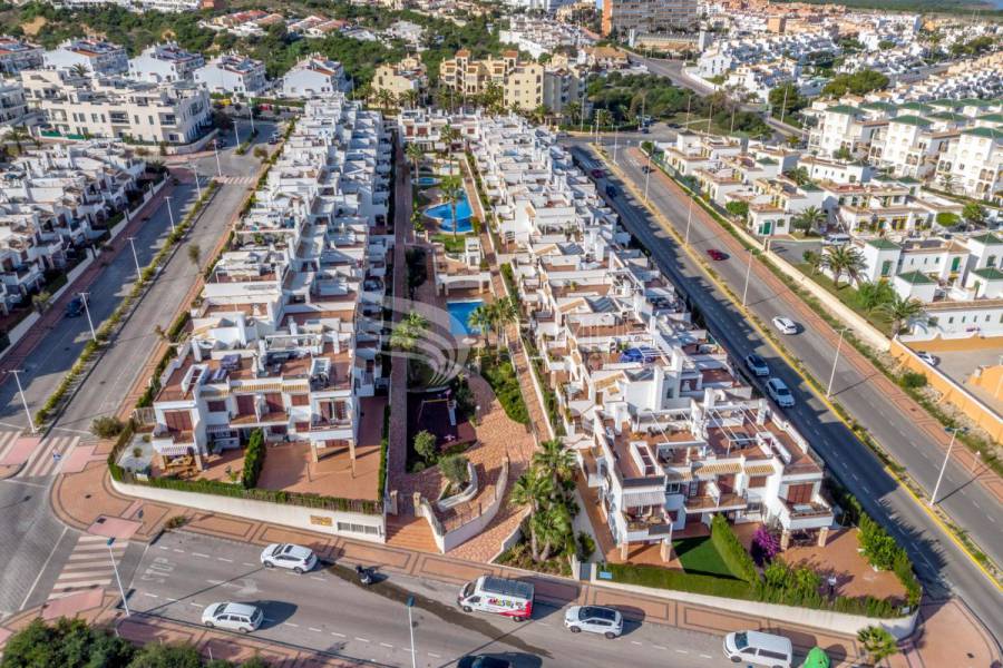 Resale - Bungalow - Torrevieja - Torre la mata