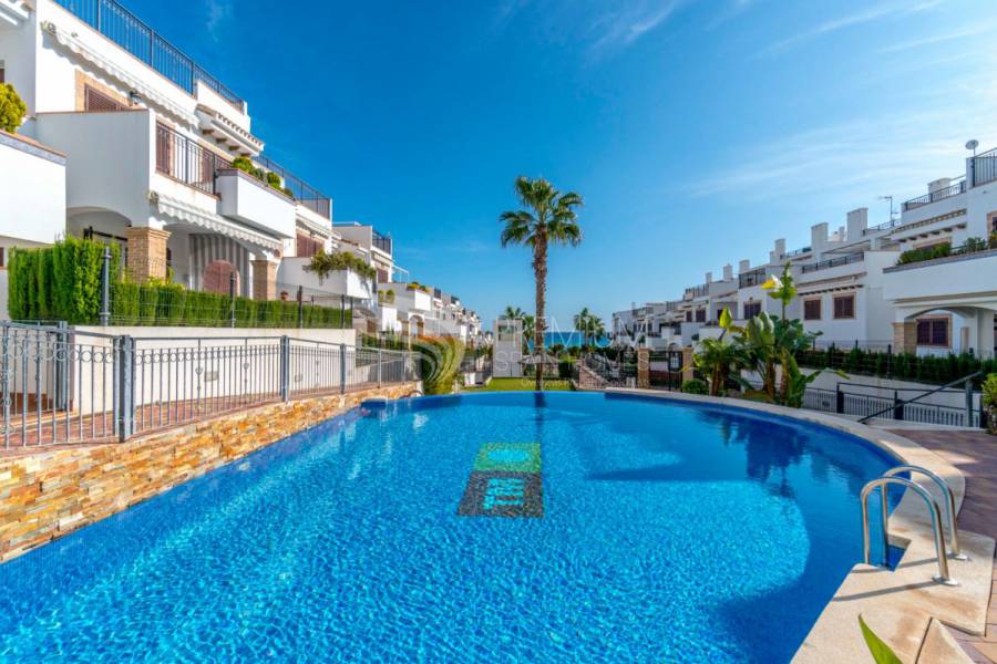 Resale - Bungalow - Torrevieja - Torre la mata