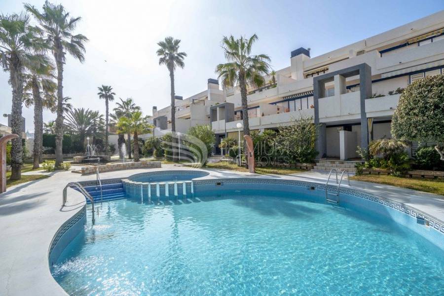 Sale - Apartment - Torrevieja - La Mata