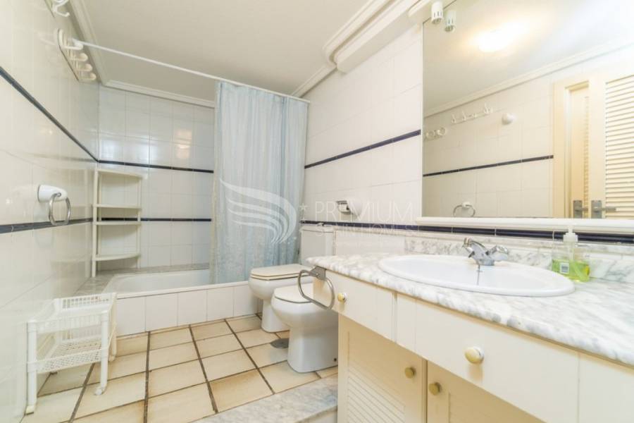 Resale - Apartment - Torrevieja - La Mata