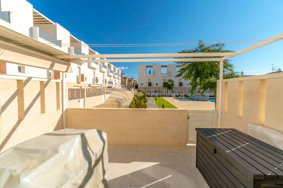 Resale - Townhouse - Torrevieja - Rosaleda-los Frutales