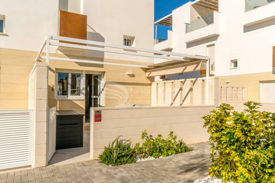 Sale - Townhouse - Torrevieja - Rosaleda-los Frutales