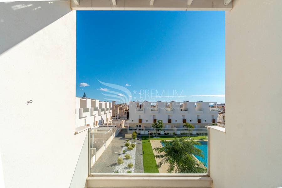 Resale - Townhouse - Torrevieja - Rosaleda-los Frutales