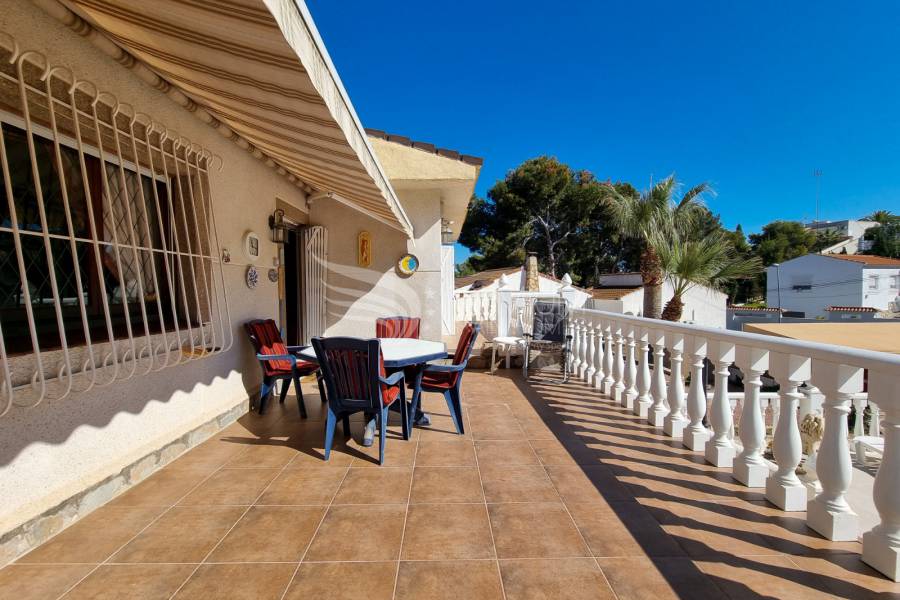 Resale - Villa - Torrevieja - Los Balcones