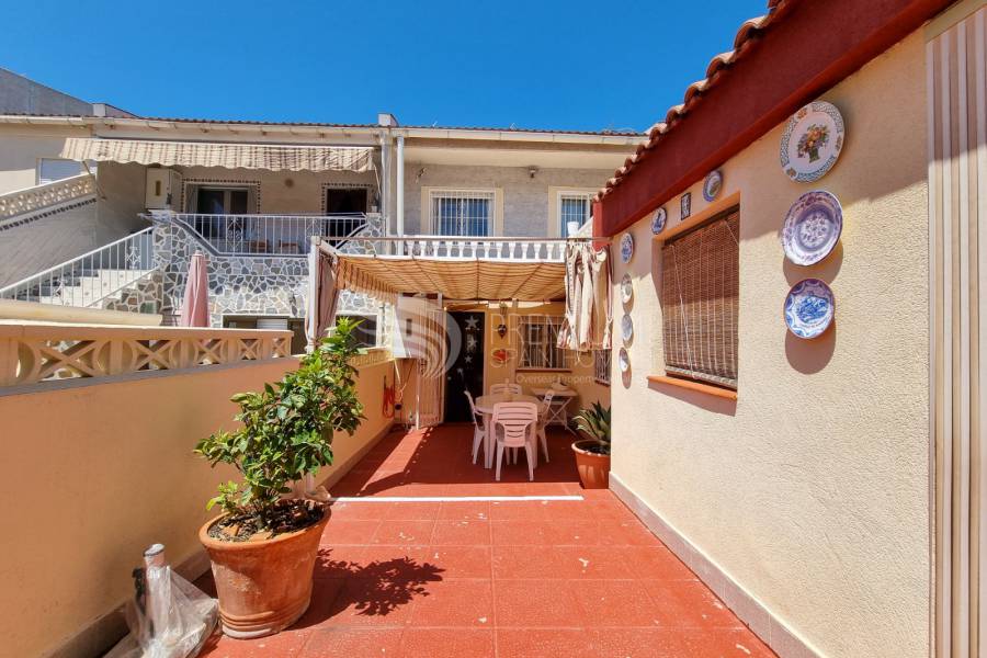 Sale - Townhouse - Torrevieja - Los Balcones