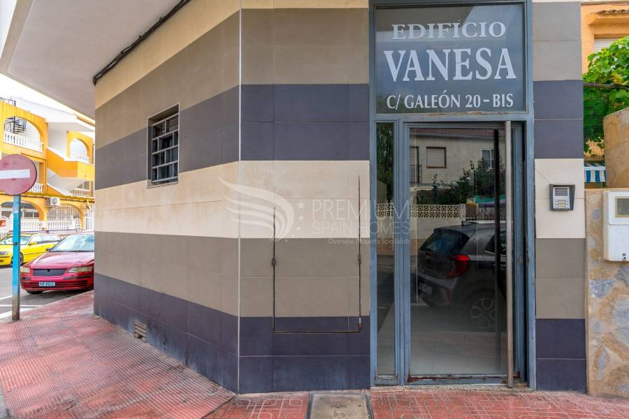 Resale - Apartment - Torrevieja
