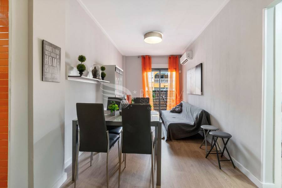 Resale - Apartment - Torrevieja